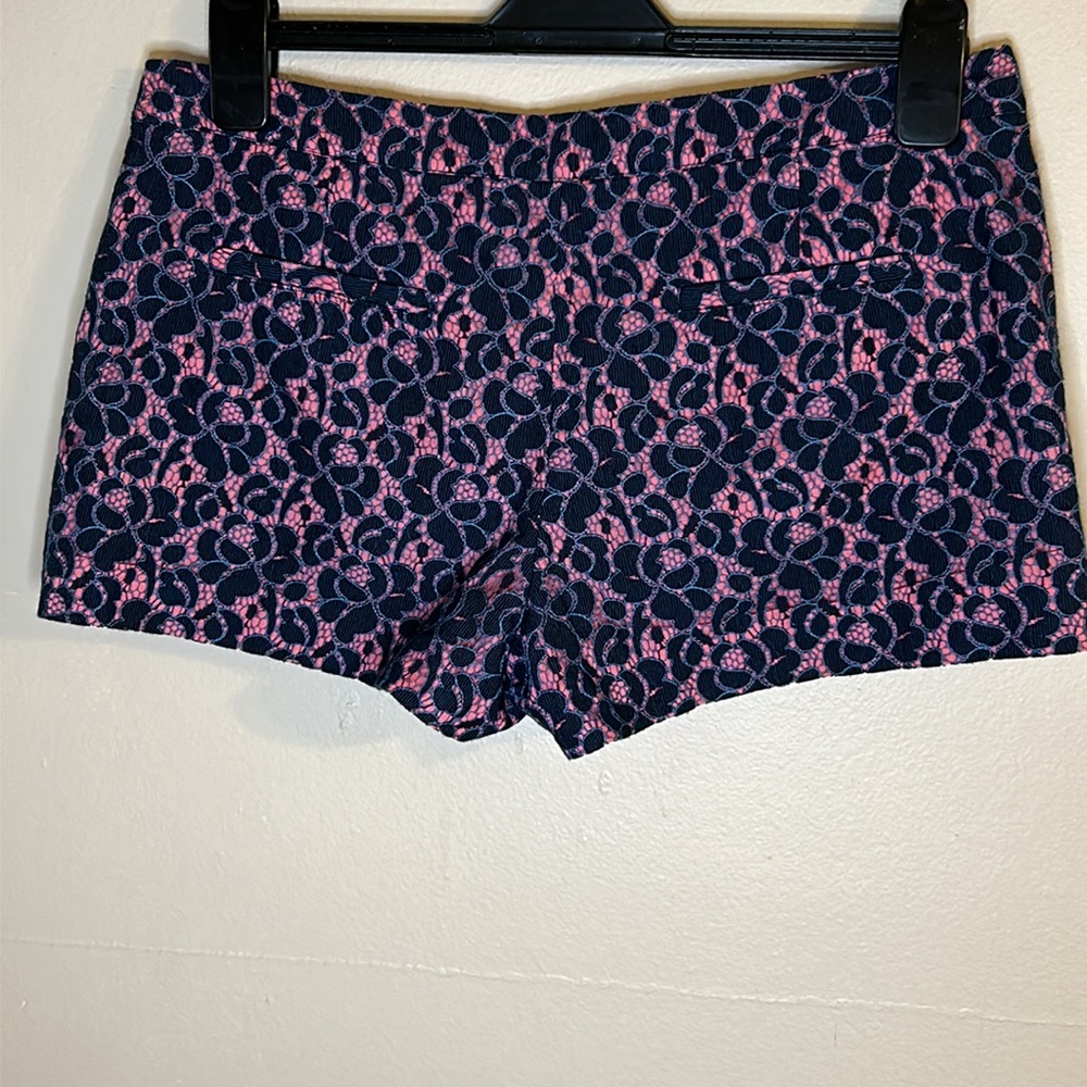 Juicy Couture Shorts - Picture 2 of 4